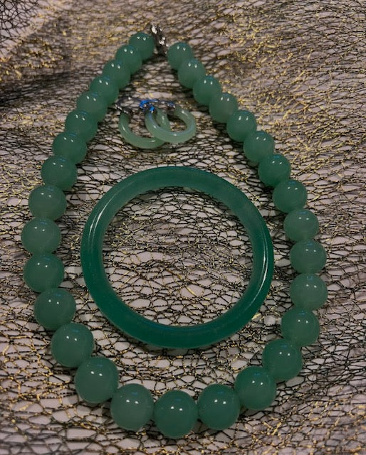 History and benefits of wearing Jade