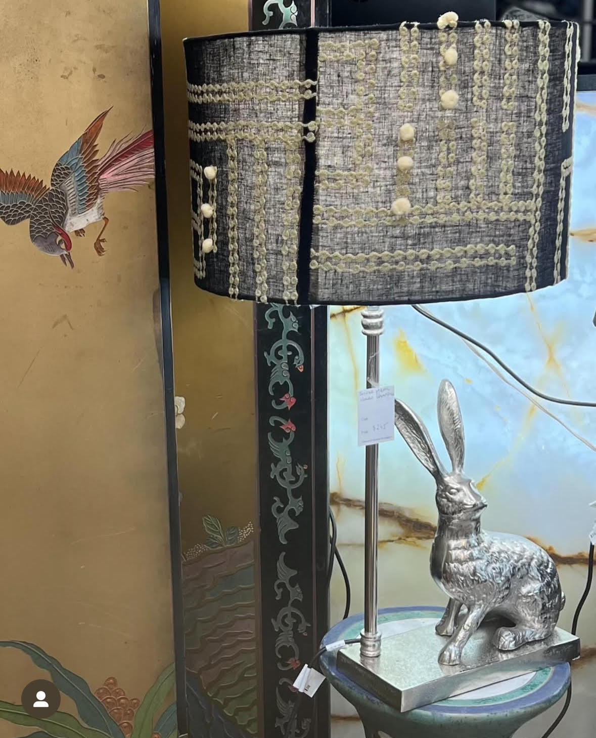 Silver metal "Hare" table Lamp